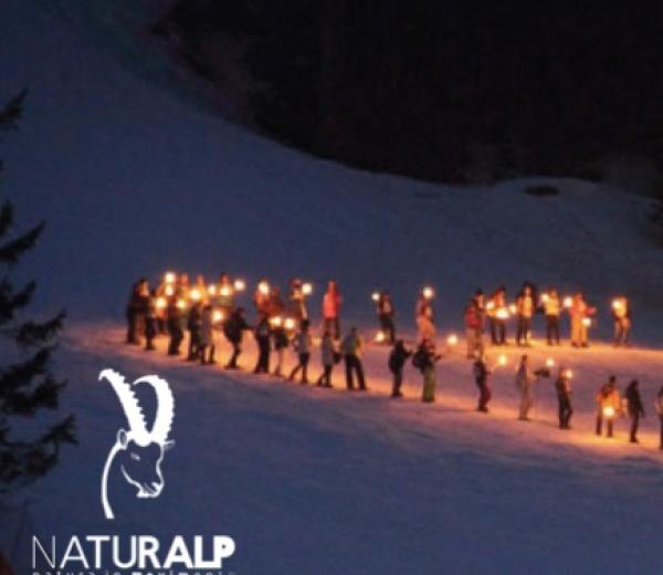 Ciaspolando verso la mezzanotte