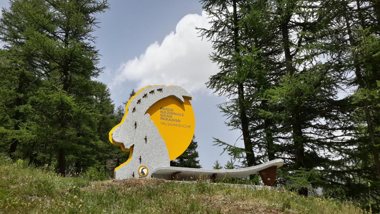 panchina del parco maison vieille