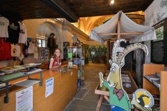 interno del centro visitatori di locana