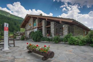 esterno del centro visitatori di rhemes notre dame