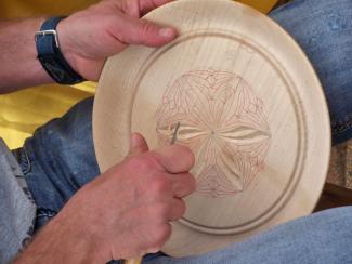 Corsi di scultura e intaglio su legno